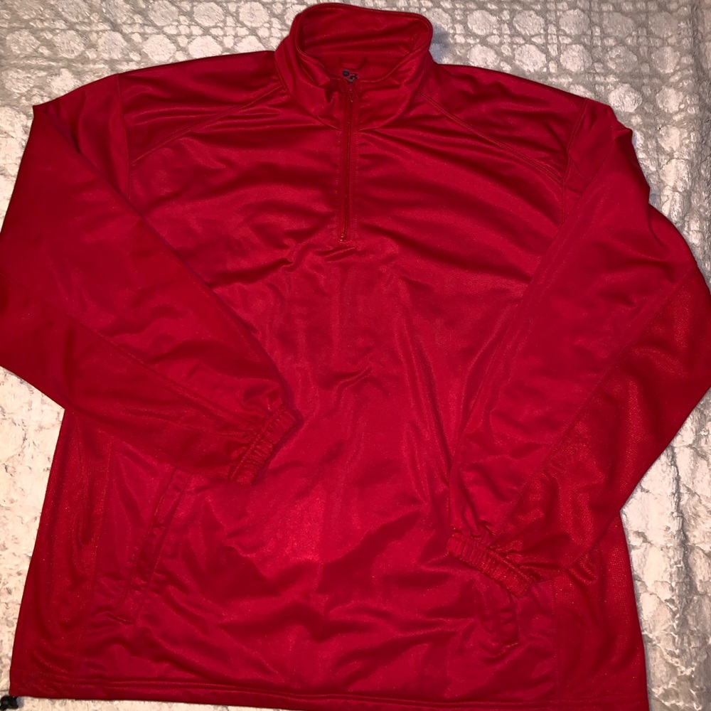 Men’s red pullover